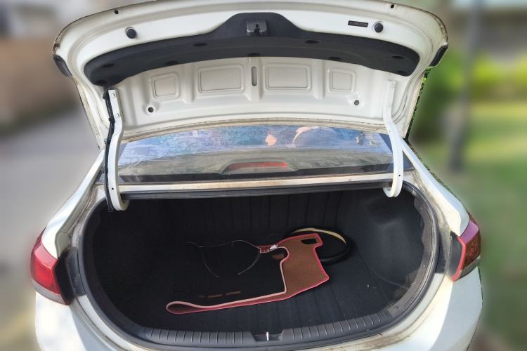 Used Hyundai Verna (new generation) 2016 1.4L Automatic Cool Edition GLS Trunk