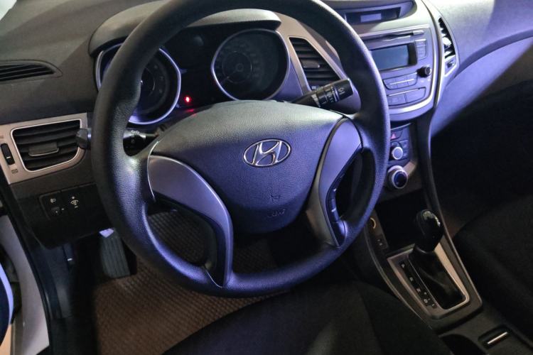 Used Hyundai Elantra (5th Generation / Langdong) 2016 1.6L Automatic Smart Version Steering Wheel