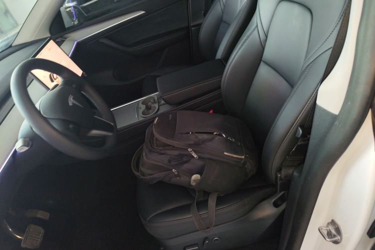 Used Tesla Model Y 2023 Rear-Wheel-Drive Version