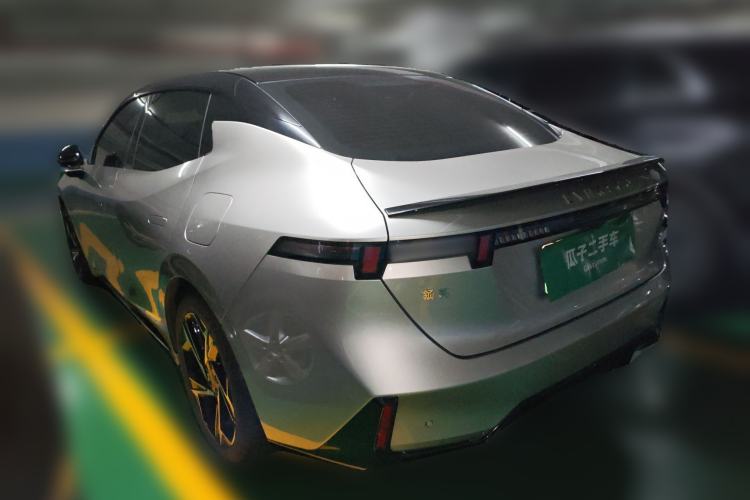 Used Lynk & Co 07 2024 EM-P 126 Long-Range Halo Rear Left 45 Deg