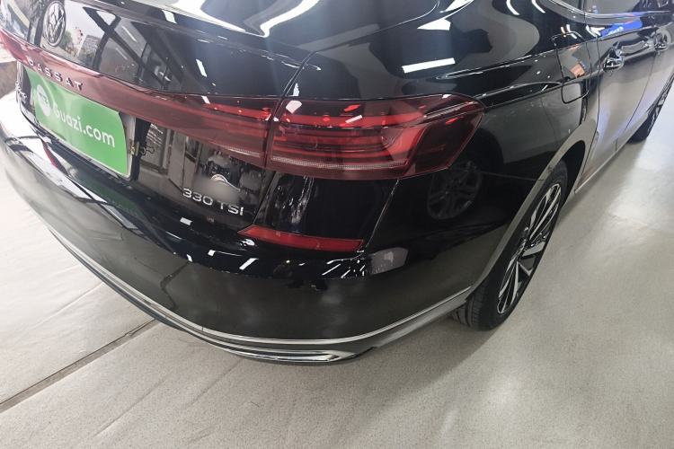 Used Volkswagen Passat 2022 330TSI Starry Luxury Edition Exterior 3