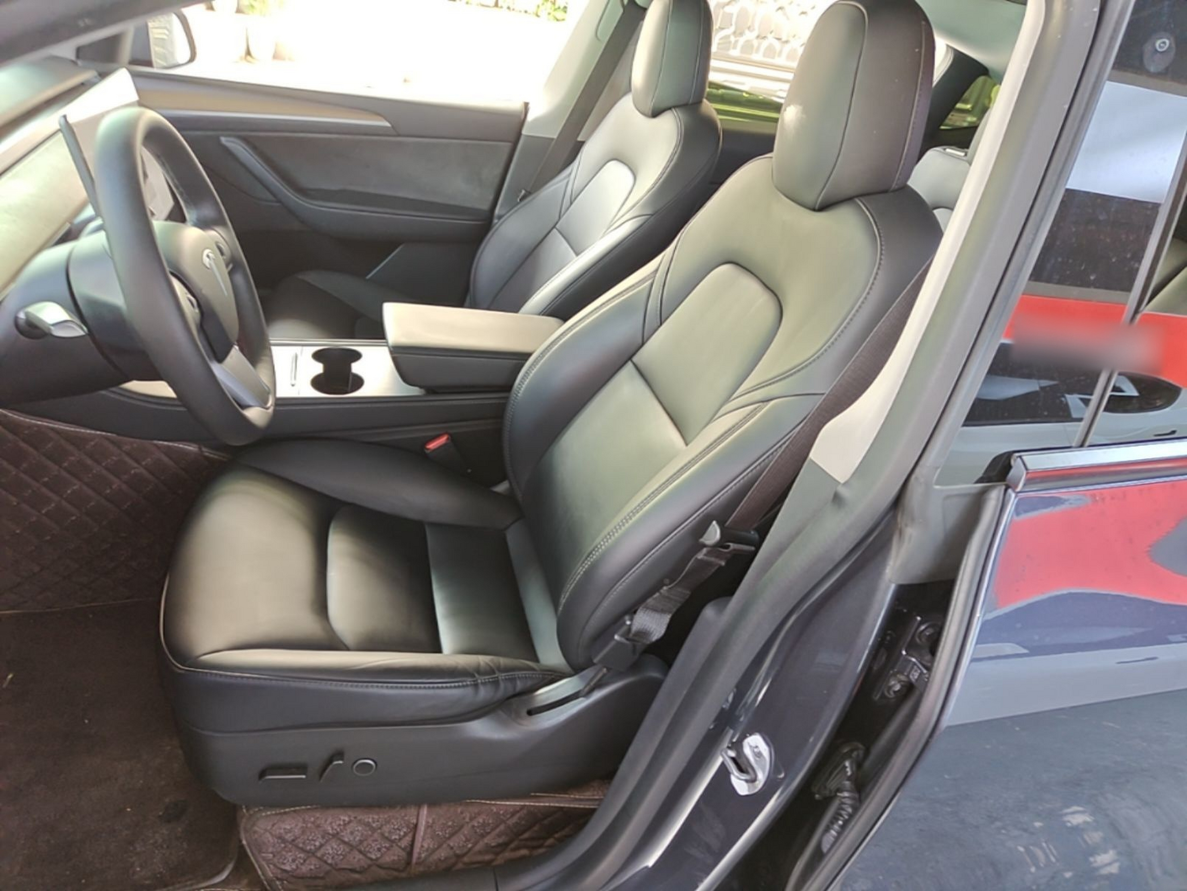 Interior delantero
