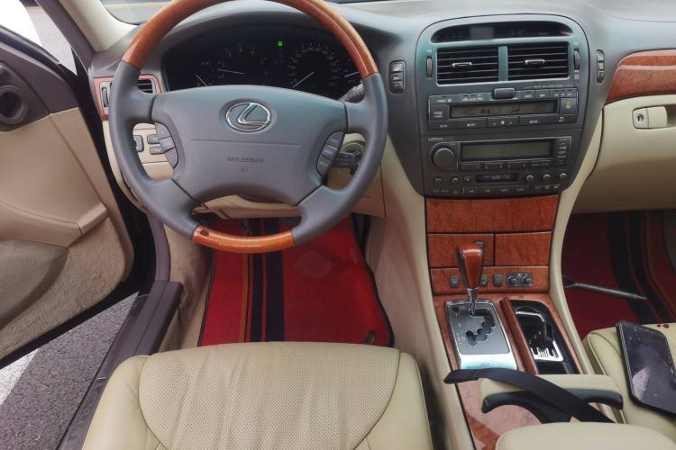 Used Lexus LS 2004 430