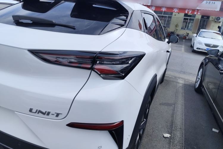 Used CHANGAN UNI-T 2020 1.5T Flagship Version Right Rear Taillight