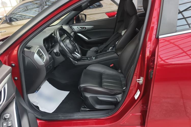 Used Mazda CX-4 2018 2.0L Automatic Two-Wheel Drive Blue Sky Premium Upgrade Version China V Standard
