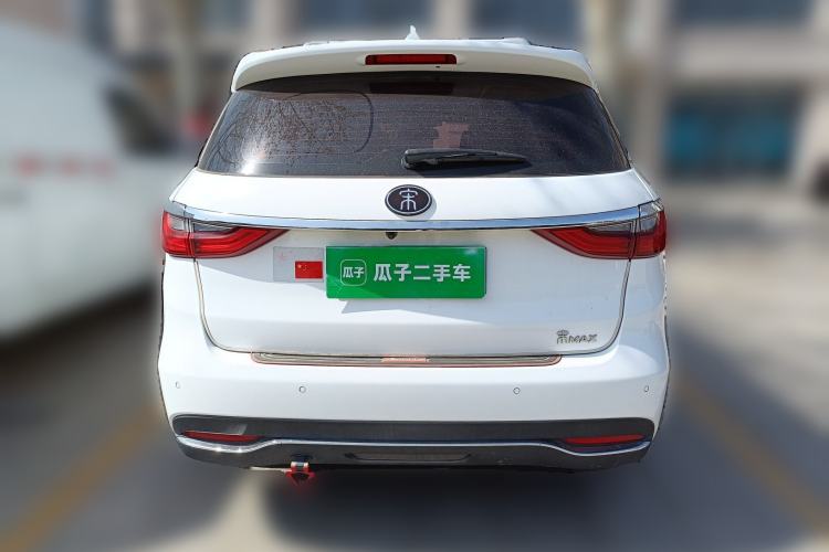 Used BYD Song MAX 2018 1.5T Automatic Smart Connect Elite Model with 6 Seats