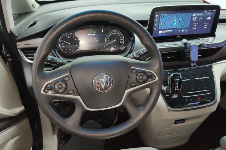 Used Buick GL8 2023 Land Executive Class Smart Enjoyment Model
