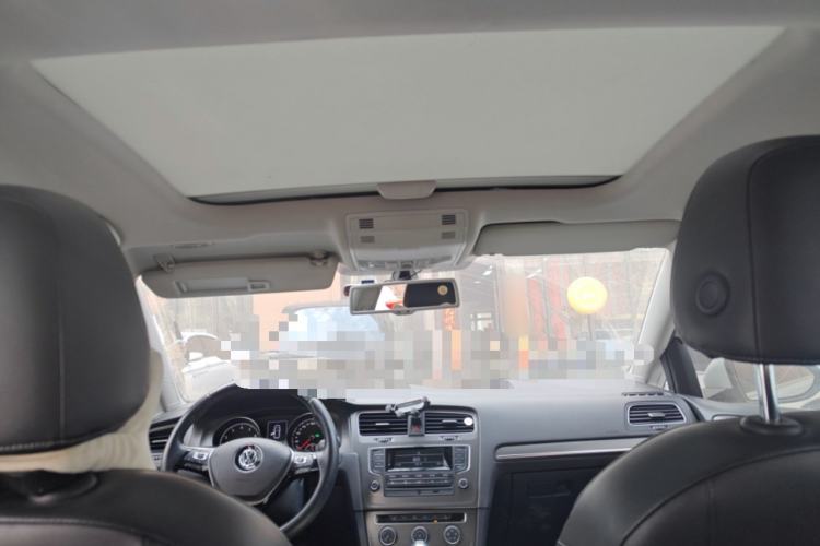 Used Volkswagen Golf 2014 1.4TSI Automatic Luxury Model
