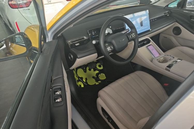 Used AION RT 2025 650 LiDAR Edition Driver Seat