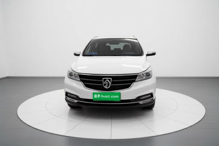 Used Baojun 730 2017 1.5T Manual Fashion Version 7 Seats China V Emission Standard Front