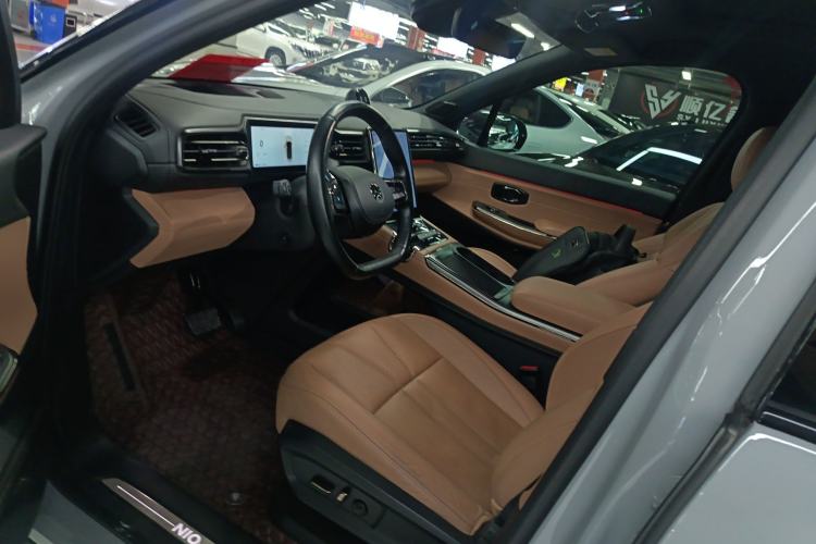 Used Nio ES8 2020 415 km Range 6-Seater Version Left Front Seat