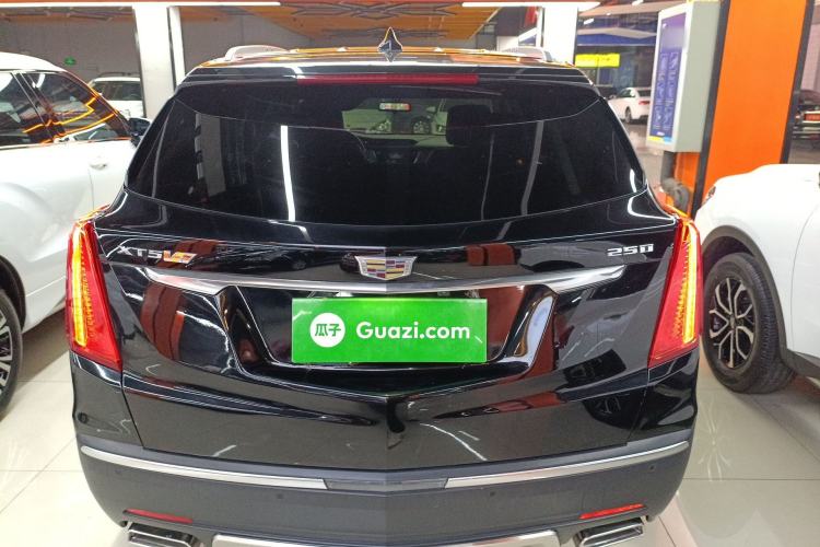 Used Cadillac XT5 2018 25T Luxury Model
