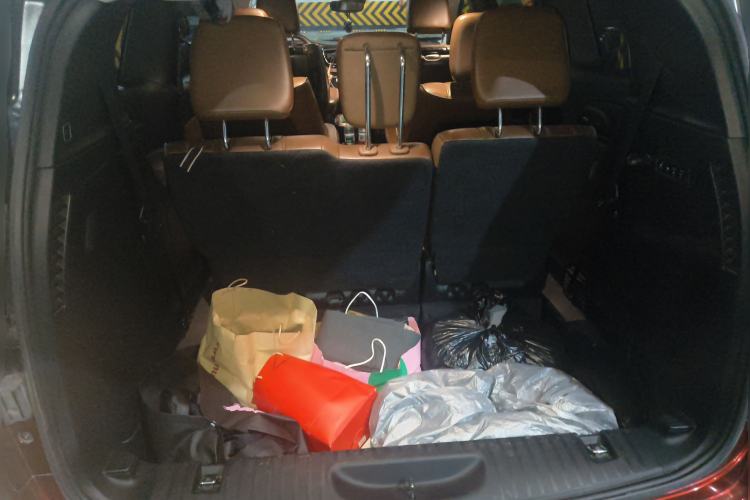 Used Chrysler Grand Voyager 2017 3.6L Premium Edition