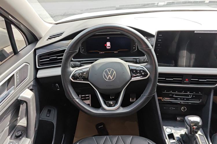 Used Volkswagen Tiguan L 2022 330TSI Automatic Two-Wheel Drive R-Line Enhanced Edition Steering Wheel