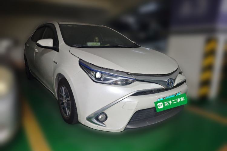 Used Toyota Levin 2016 Dual-Engine 1.8H GS E-CVT Elite Model with Sunroof Front Right 45 Deg
