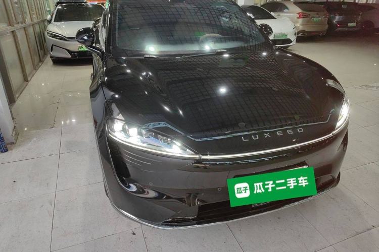 Used Hima Luxeed R7 2024 All-Electric 802 km Max