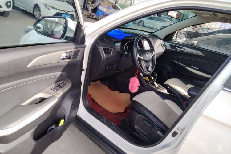 Used CHANGAN CS35 2017 1.6L Automatic Luxury Model
