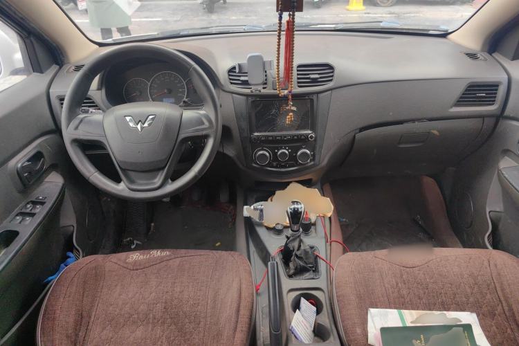 Used Wuling Hongguang 2016 1.5L Restyled S Comfort Version