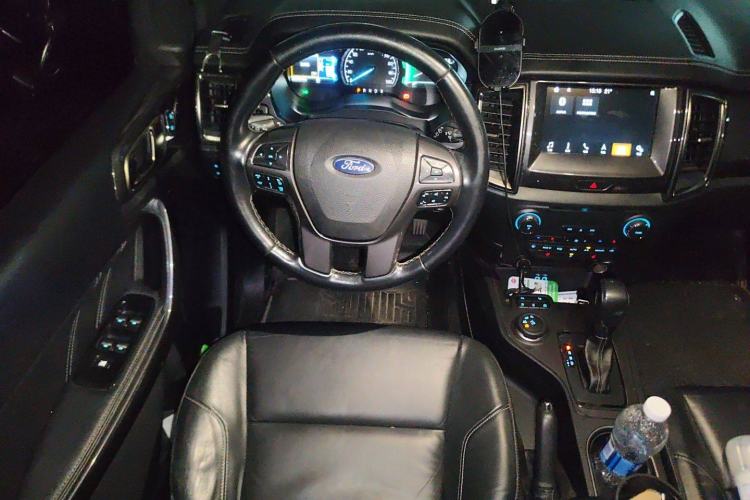 Used Ford Everest 2017 2.0T Gasoline Automatic 4x4 Flagship Edition 7 Seats