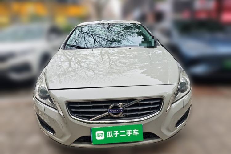 Used Volvo S60 2013 T5 Comfort Edition Front