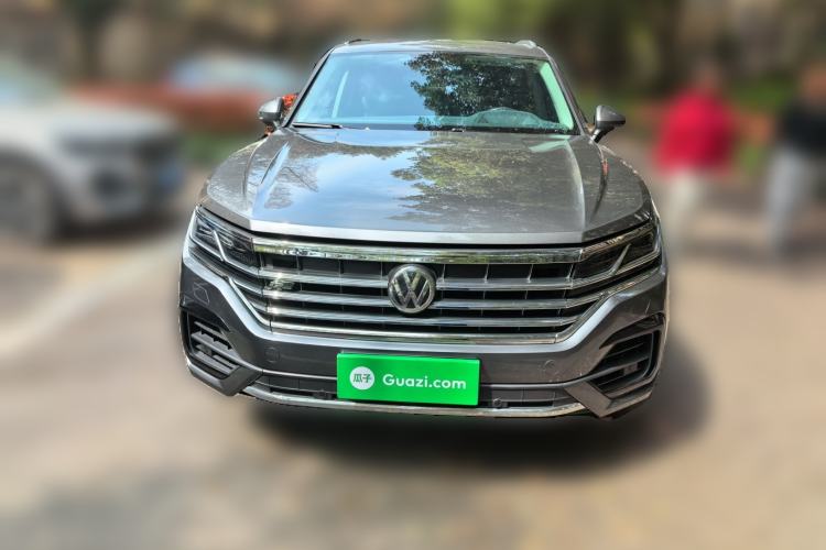 Used Volkswagen Touareg 2020 3.0 TSI Luxury Edition China VI Front