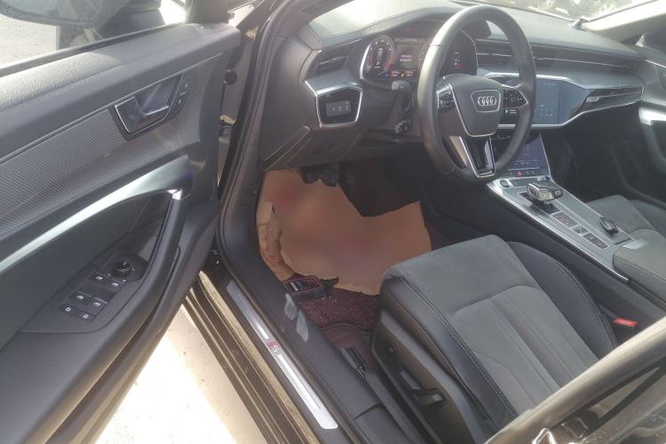 Used Audi A6L 2022 40 TFSI Luxury Dynamic Model
