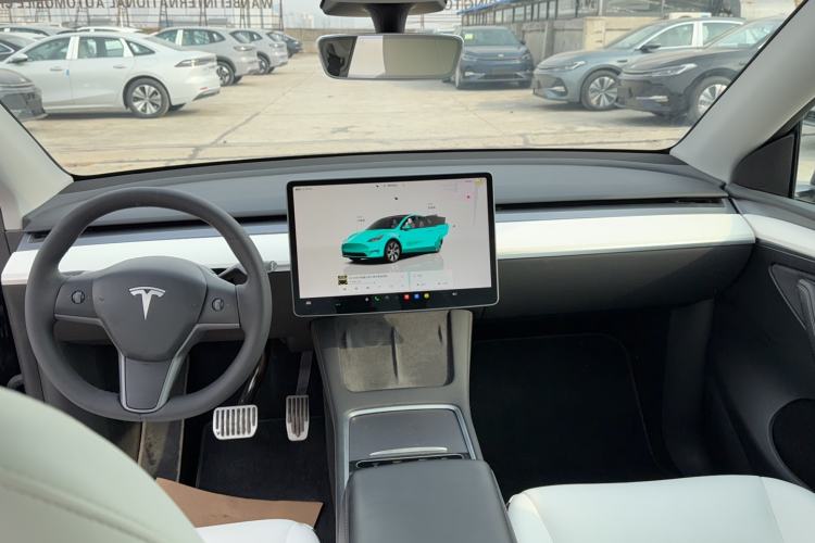 Used Tesla Model Y 2022 Rear-Wheel-Drive Version
