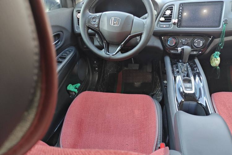 Used Honda Vezel 2020 1.5L CVT Pioneer Edition Steering Wheel