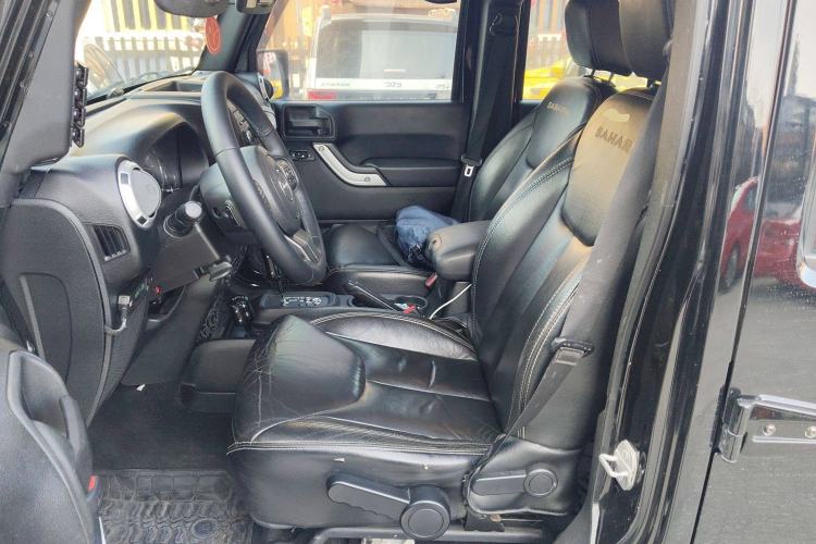 Used Jeep Wrangler 2015 3.0L Sahara Four-Door Comfort Edition