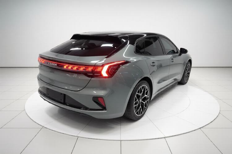 Used Zeekr 001 2025 YOU Edition 100 kWh All-Wheel Drive