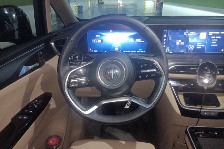 Used Buick GL8 New Energy 2025 Lu Shang Luxury Edition 7-Seater
