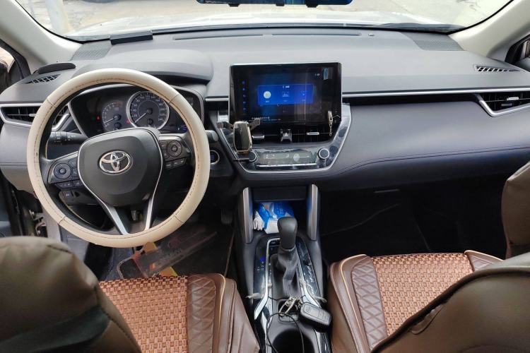 Used Toyota FRONTLANDER 2022 2.0L CVT Luxury Edition