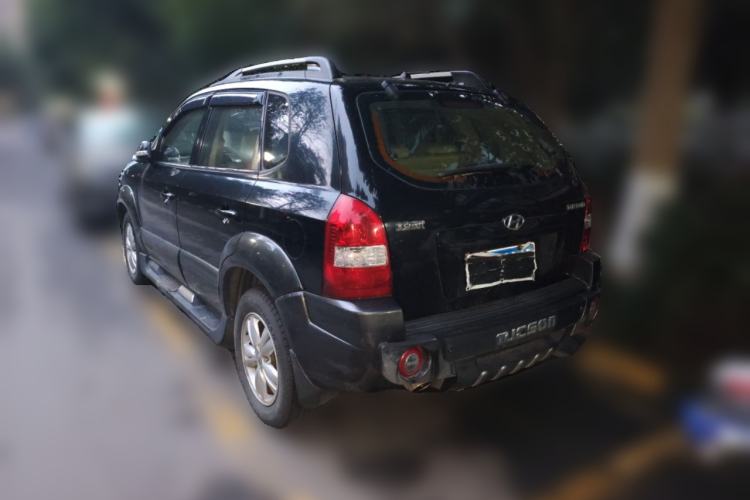 Used Hyundai Tucson 2009 2.0L Automatic Two-Wheel Drive with Sunroof