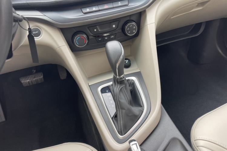 Used Buick GT 2017 15N Automatic Elite Version