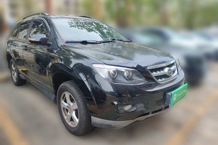 Used BYD S6 2014 2.0L Manual Luxury 5-Seater