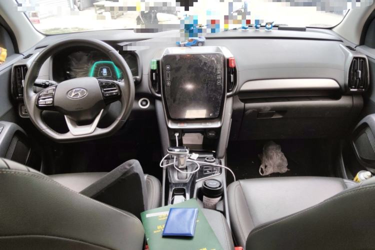 Used Hyundai ix35 2021 2.0L Automatic 2WD GLS Leading Edition Center Console
