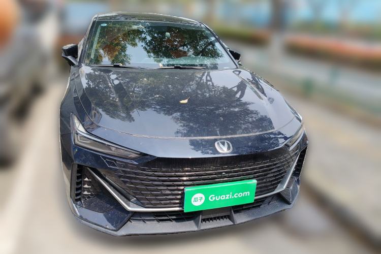 Used CHANGAN UNI-V 2023 1.5T Prestige Model
