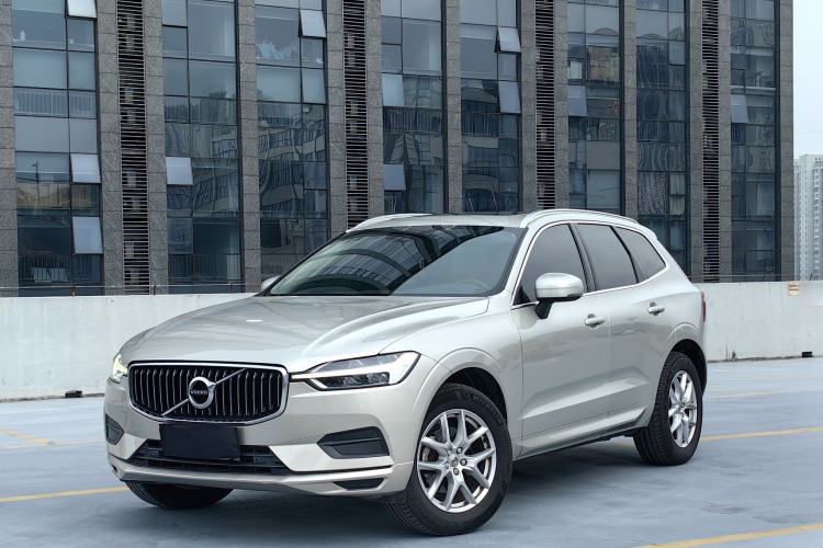 Used Volvo XC60 2019 T5 4x4 Smart Edition China VI Standard
