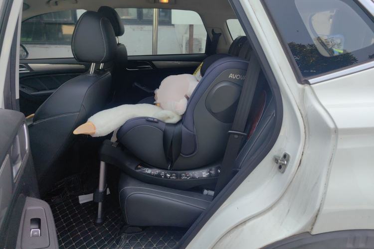 Used Roewe RX5 2019 20T Two-Wheel Drive Automatic 4G Connected Platinum Edition Left Rear Seat