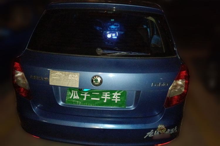 Used Skoda Fabia 2012 1.4L Manual Crystal Edition
