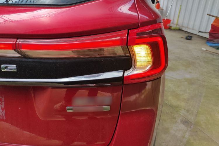 Used FORTHING T5 2020 1.5T Automatic Luxury Model China VI Standard Right Rear Taillight
