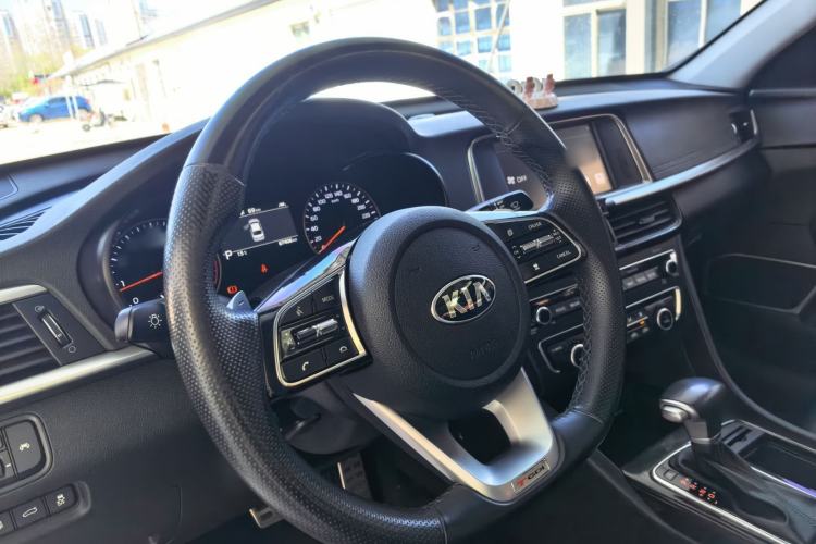 Used Kia K5 2019 Pro 1.6T Automatic Luxury Edition China VI Standard