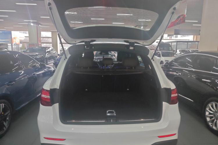 Used Mercedes-Benz GLC 2019 GLC 260 4MATIC Luxury Model