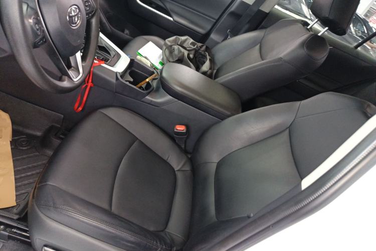 Used Toyota RAV4 2024 2.0L CVT Two-Wheel Drive Fashion Edition Left Front Seat