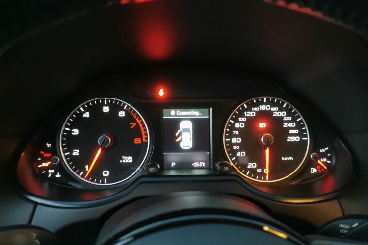 Used Audi Q5 2016 40 TFSI Comfort Model
