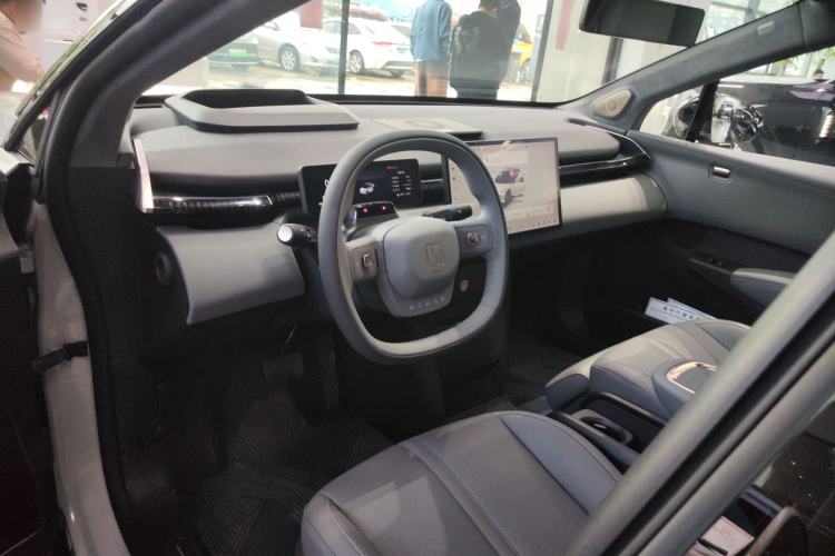 Used Zeekr X 2025 Four-Seater Rear-Drive Cube Version
