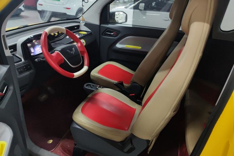 Used Wuling Hongguang MINIEV 2021 Macaron Premium Model – Lithium Iron Phosphate