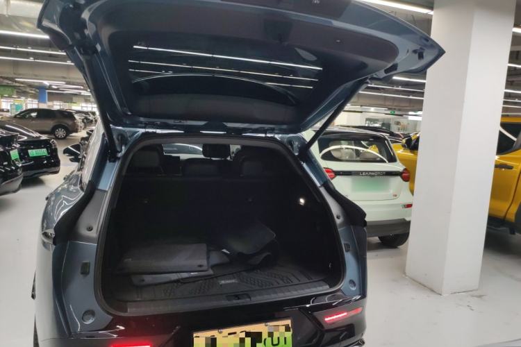 Used Zeekr 7X 2025 100 kWh Long-Range Rear-Wheel Drive with Intelligent Driving Features Trunk