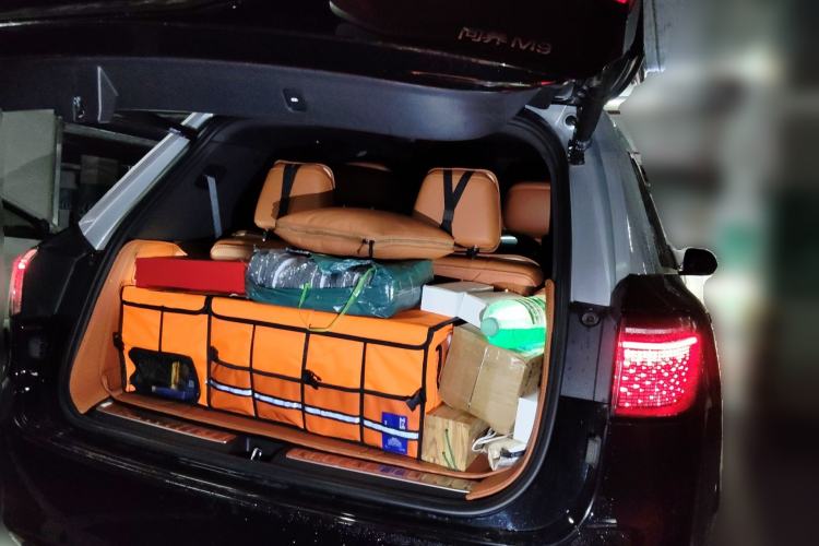 Used Hima AITO M9 2024 Range-Extended Ultra Version 42 kWh 6-Seater Model Trunk