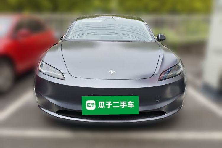 Used Tesla Model 3 2023 Long-Range All-Wheel-Drive Version
